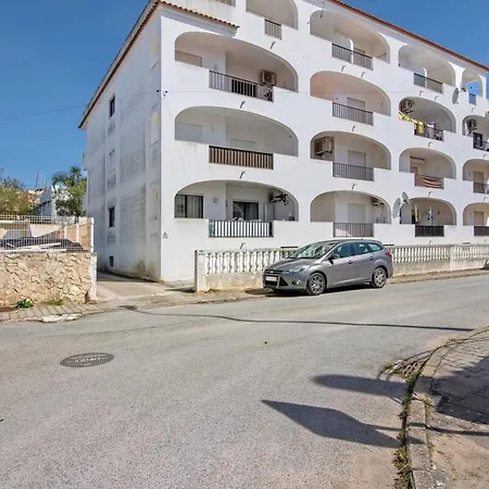 Espaçoso T2, Em Olhos Agua *